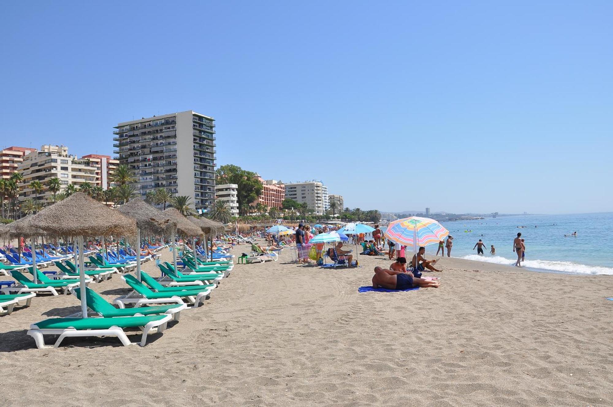 In First Line Apto. 12-6 * Marbella